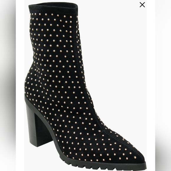 Charles David Shoes - NIB🔥$135+ Gorgeous & Comfy Charles David "Danielle" Women's Ankle Boots Size 6